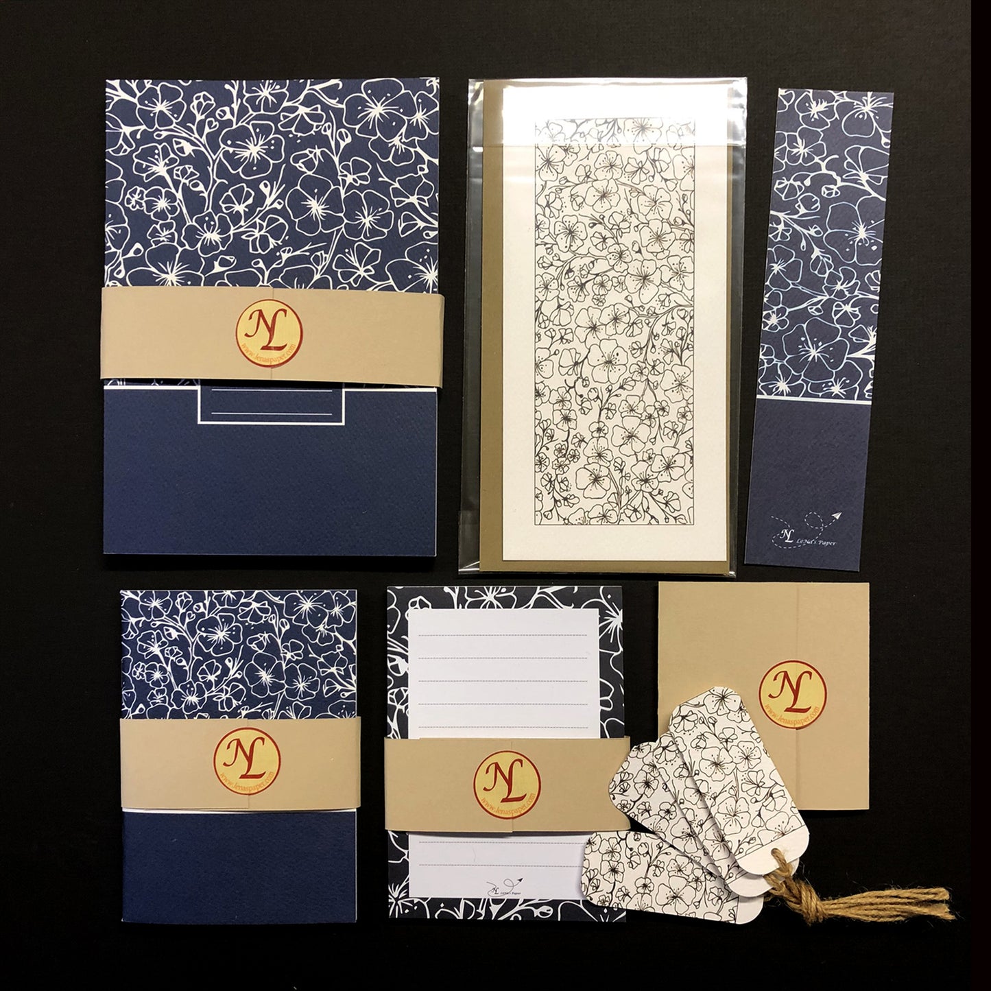 Box papeterie CERISIER du JAPON-10 articles de papeterie-coffret Lena's Paper