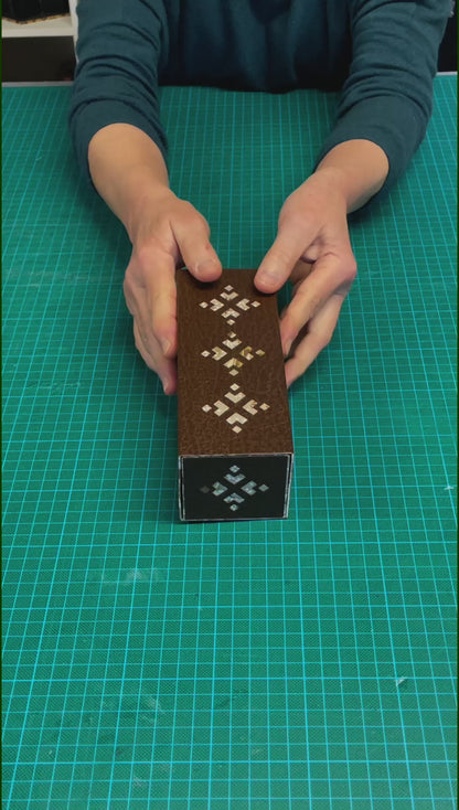 Le Mister Memory et sa boite fourreau -Tuto Cartonnage à télécharger